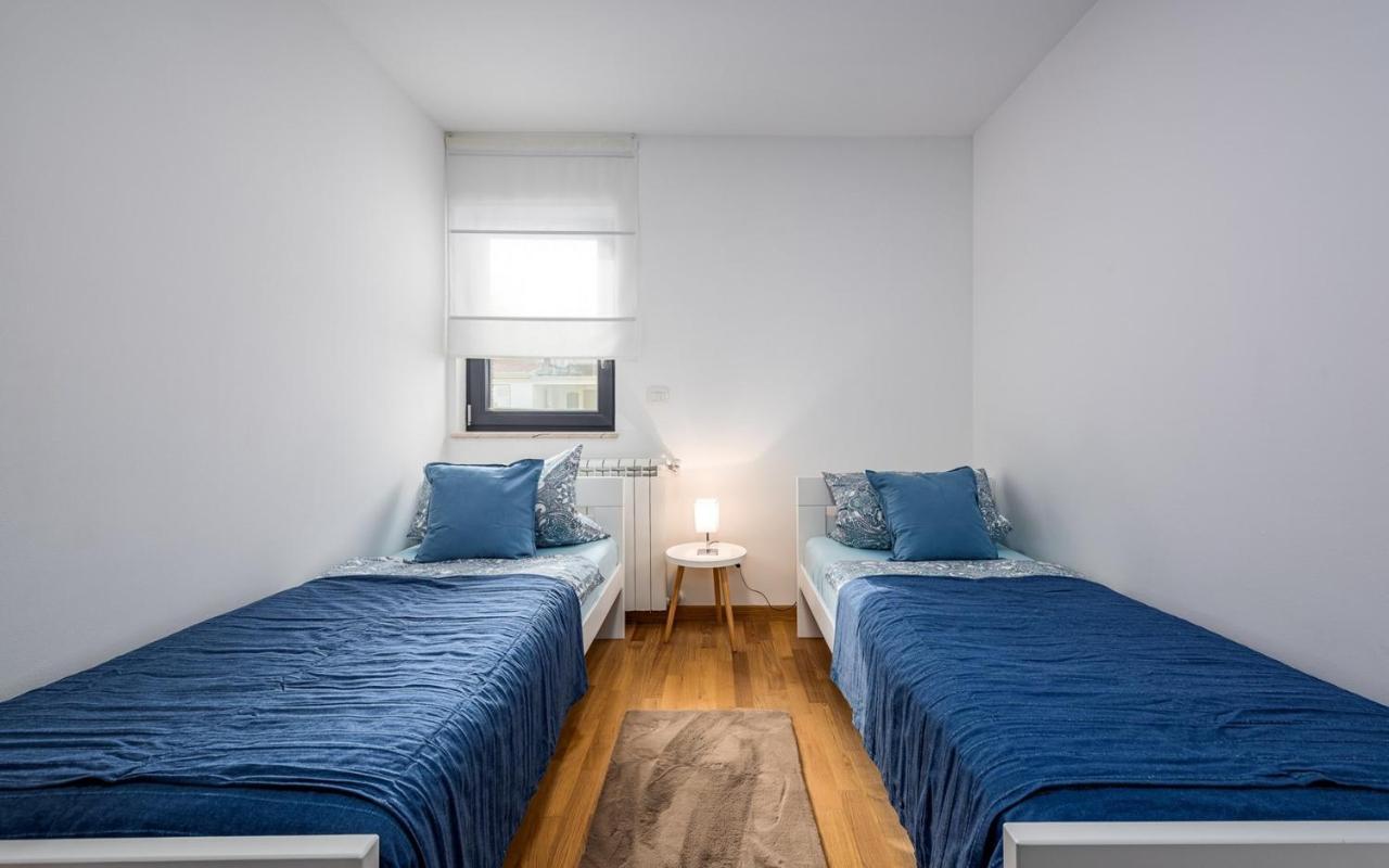 Punta Mary House With Apartment Umag Luaran gambar